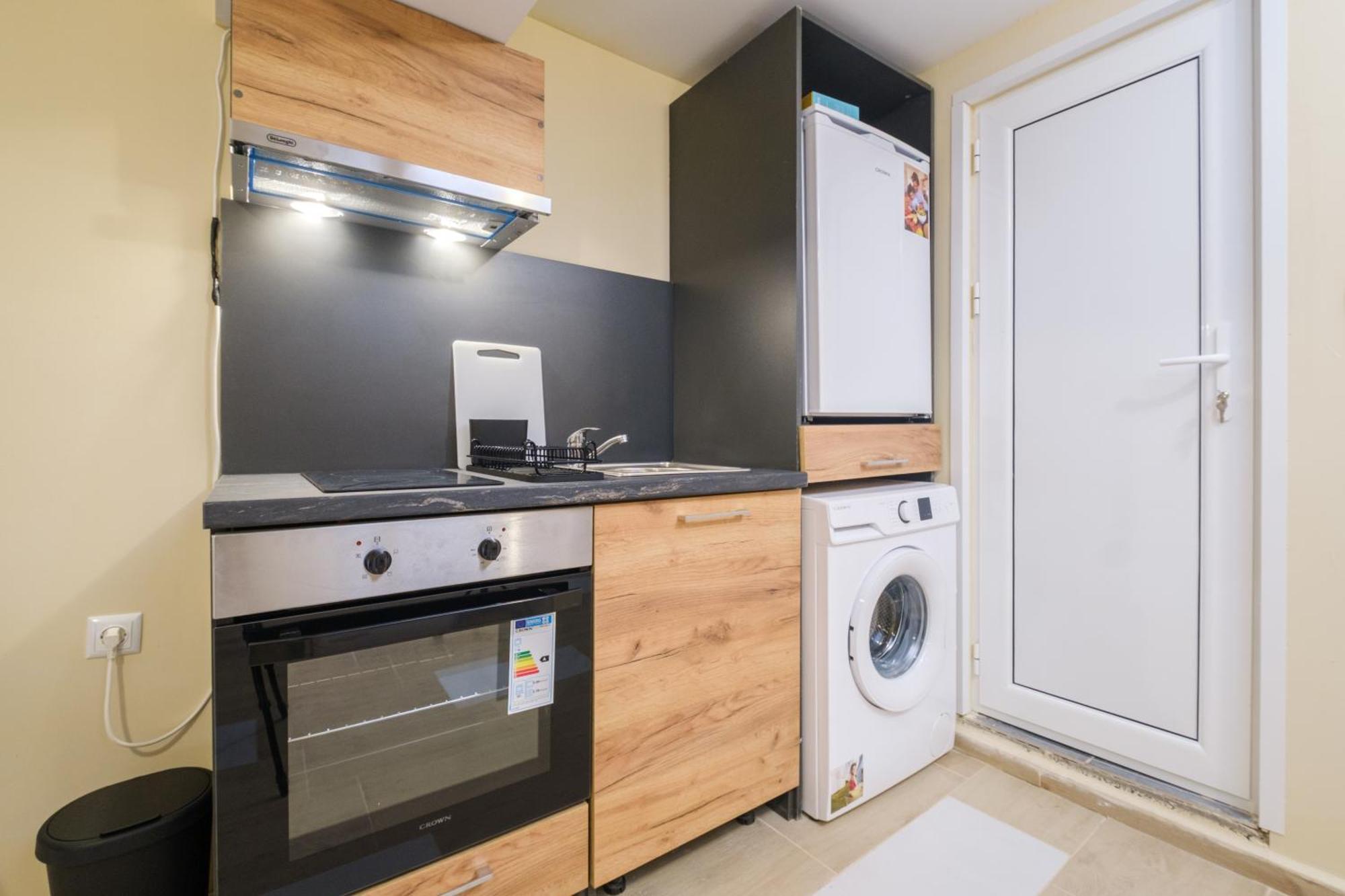 Trendy Studios - Free Parking In Veliko Turnovo ภายนอก รูปภาพ