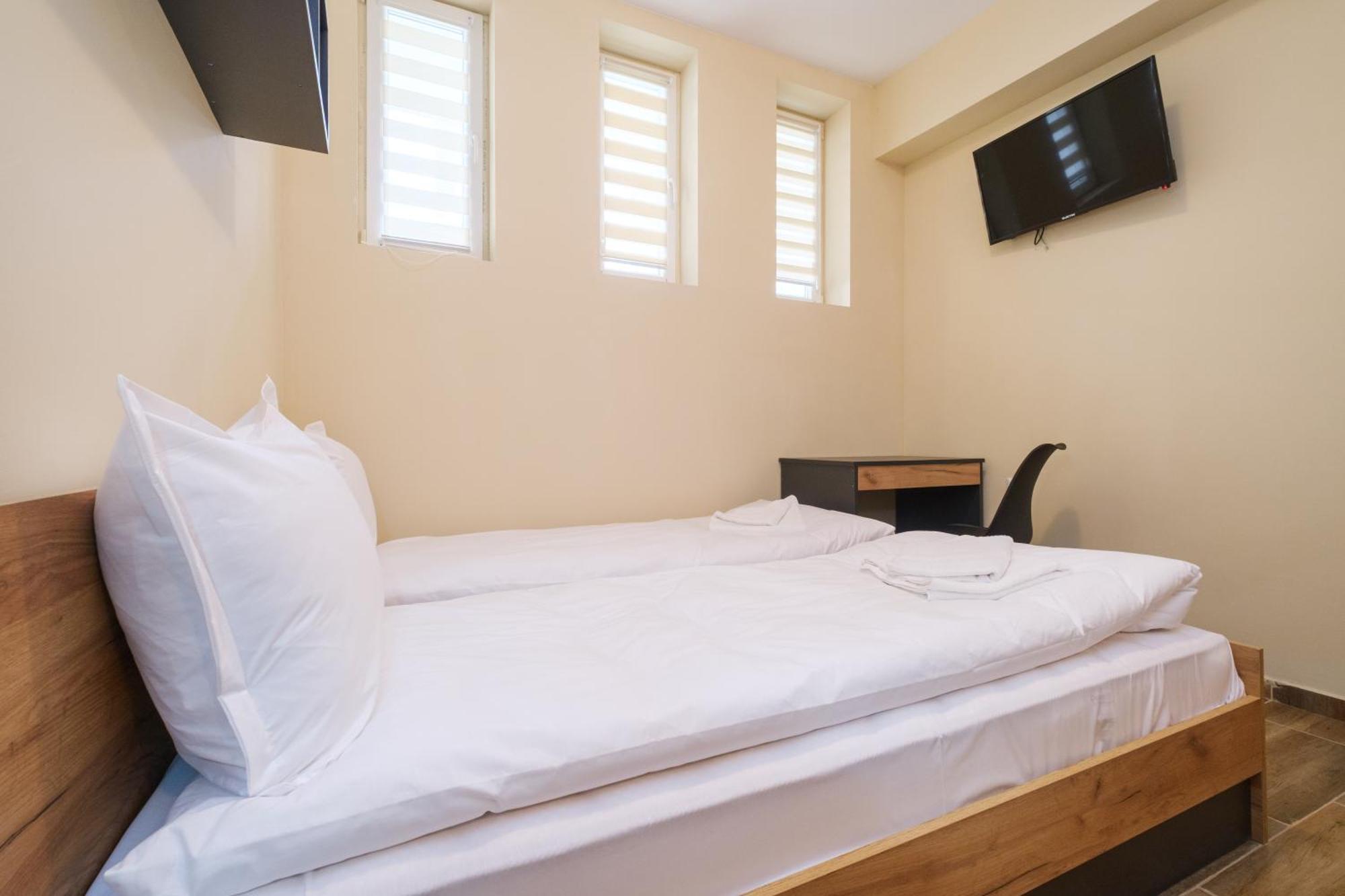 Trendy Studios - Free Parking In Veliko Turnovo ภายนอก รูปภาพ
