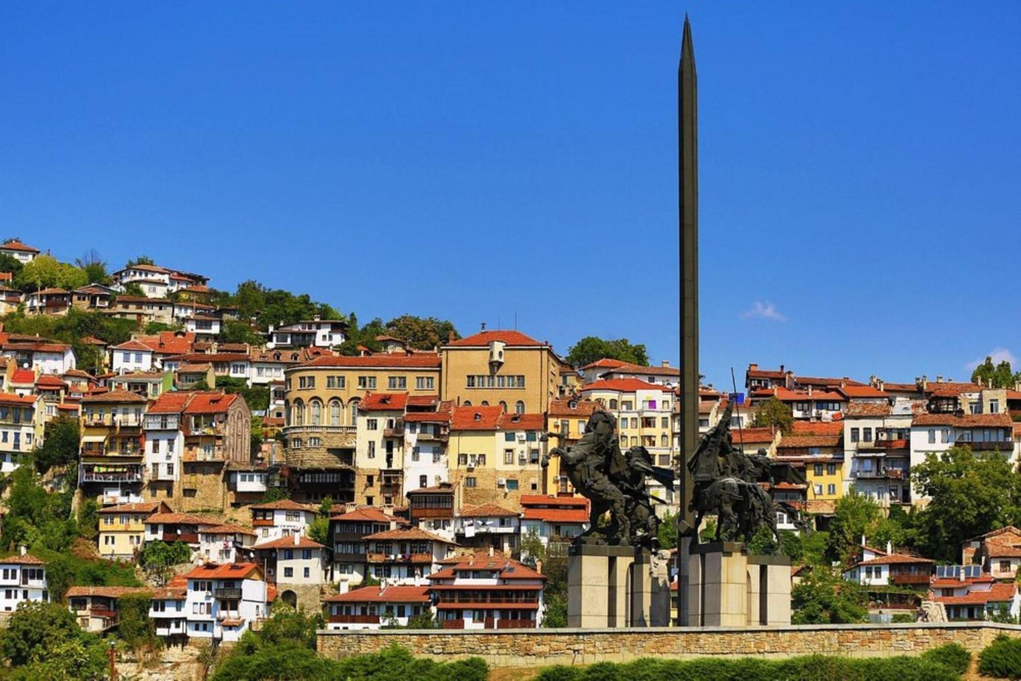 Trendy Studios - Free Parking In Veliko Turnovo ภายนอก รูปภาพ